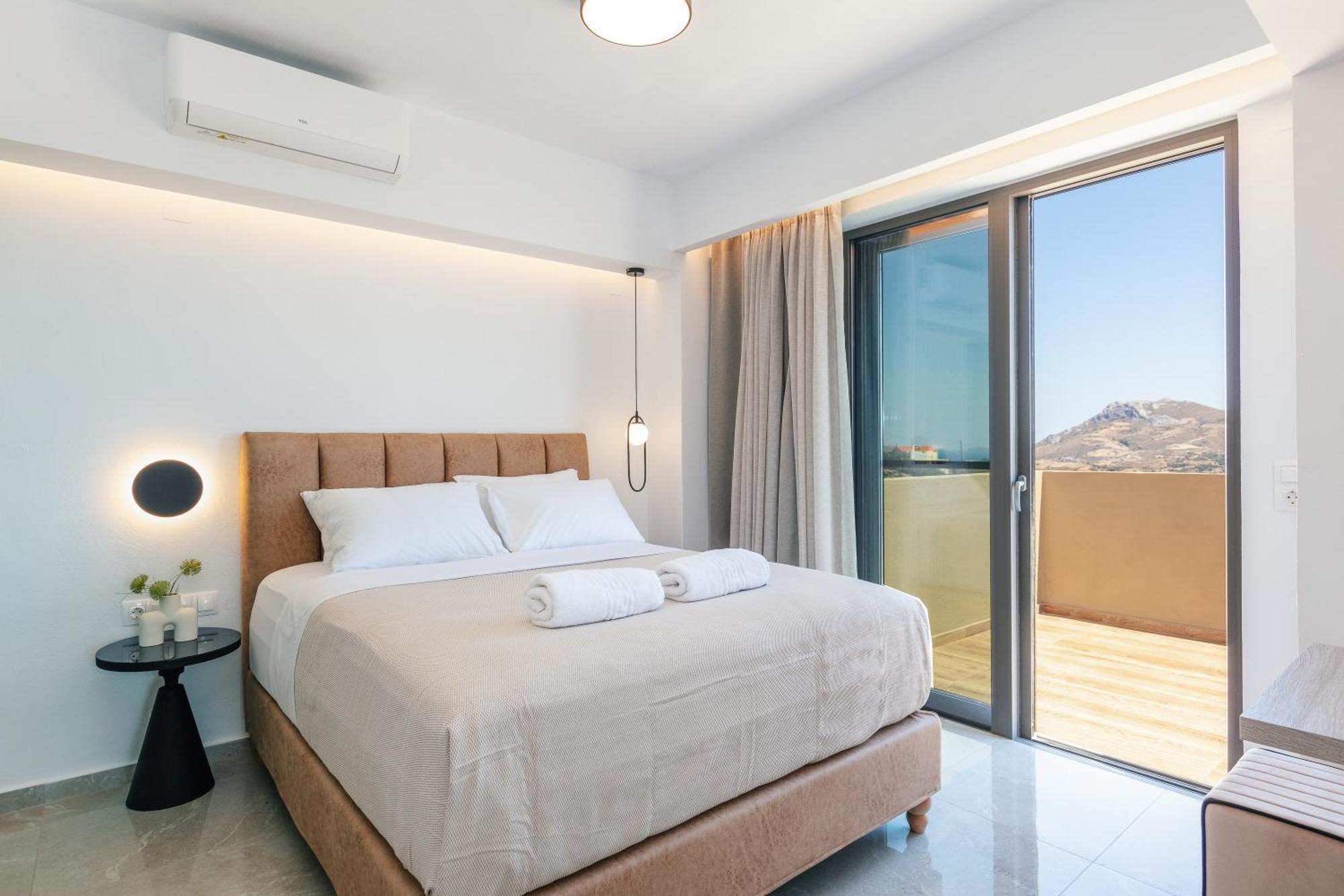 Sigma Villa, Private Swimming Pool Garden, Panoramic Sunset Rethymno